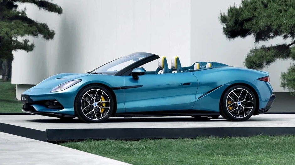 Denza Z: Thiết kế kiểu Maserati, sức mạnh Lamborghini, giá như xe Toyota