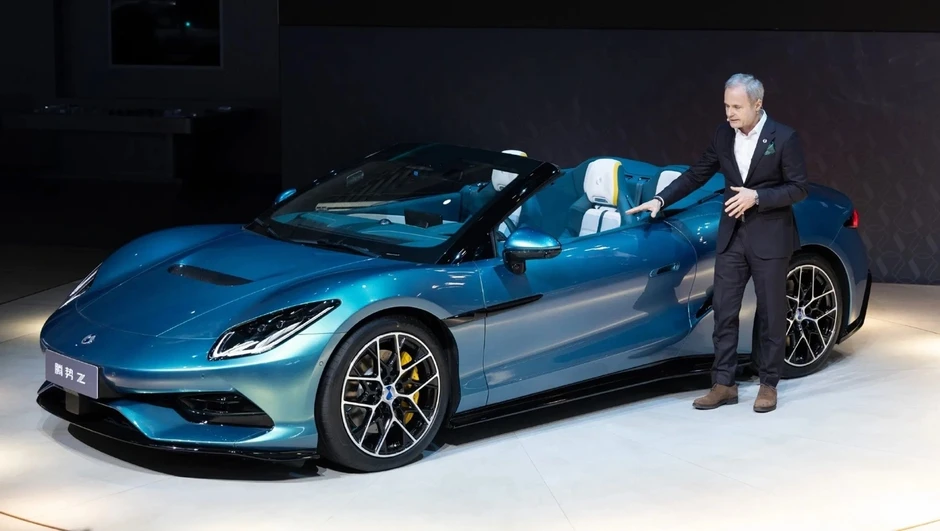 Denza Z: Thiết kế kiểu Maserati, sức mạnh Lamborghini, giá như xe Toyota