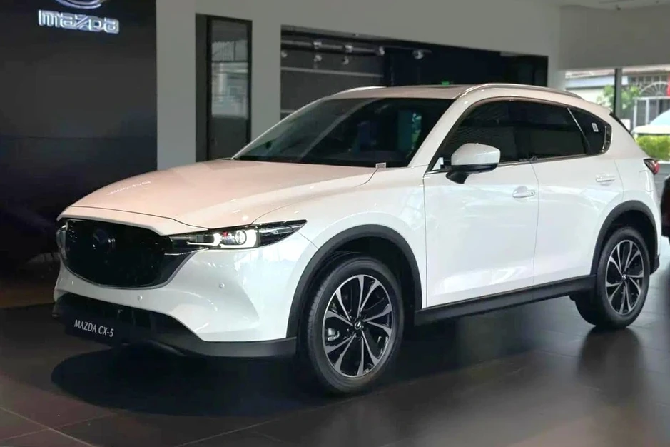 Destinator giảm gần 80 triệu đồng, đua giá khởi điểm với CX-5 và Tucson