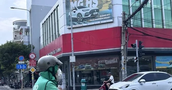 Đi một chuyến xe công nghệ, người dùng phải trả bao nhiêu loại phí?