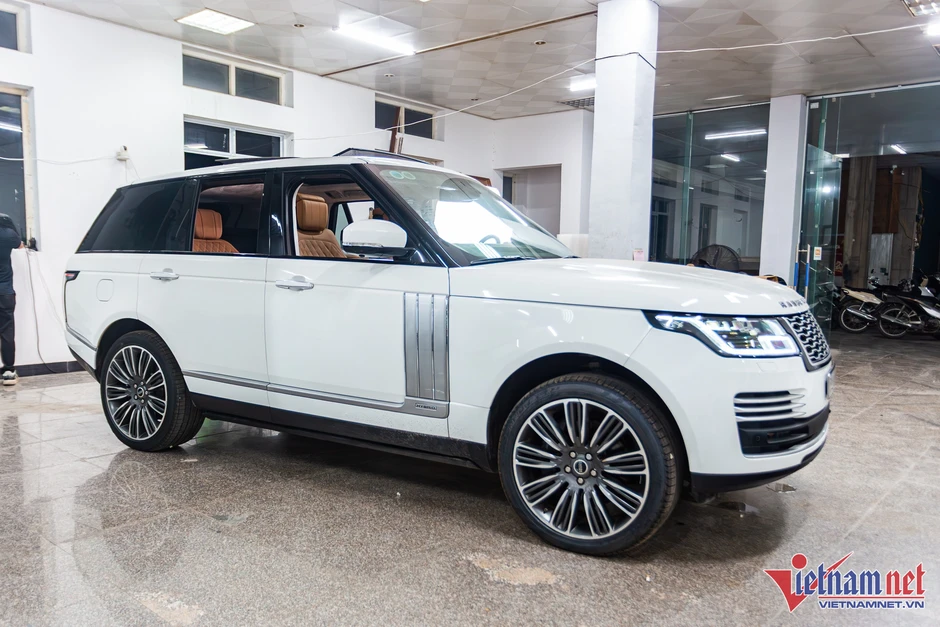 Độ xe sang Range Rover biển số 5678 đời 2015 lên 2022, chủ xe tốn gần nửa tỷ Độ xe sang Range Rover biển số 5678 đời 2015 lên 2022, chủ xe tốn gần nửa tỷ