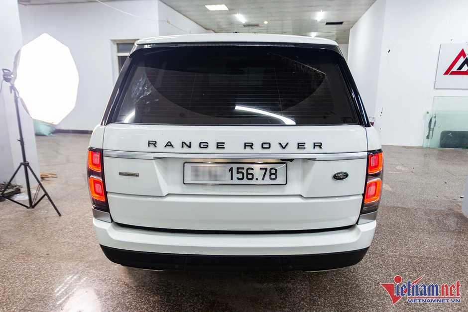Độ xe sang Range Rover biển số 5678 đời 2015 lên 2022, chủ xe tốn gần nửa tỷ Độ xe sang Range Rover biển số 5678 đời 2015 lên 2022, chủ xe tốn gần nửa tỷ