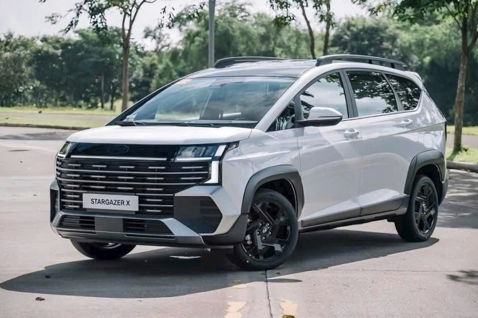 Dọn kho đón bản Hyundai Stargazer mới, đại lý giảm mẫu cũ tới 80 triệu đồng