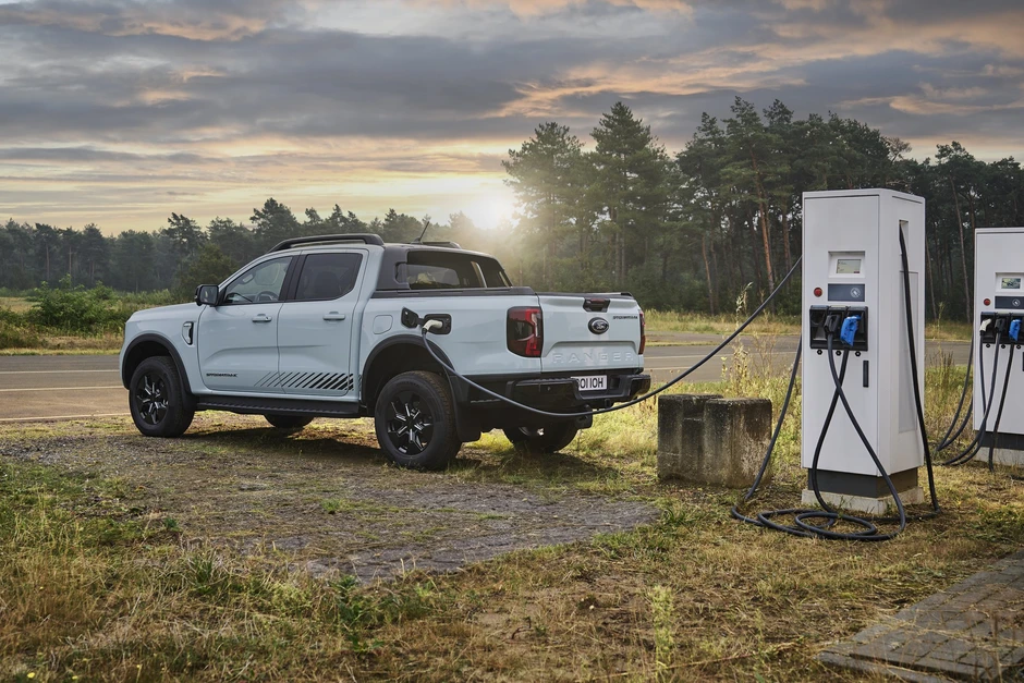 Ford Ranger đời mới đang được phát triển bởi khoảng 1.500 kỹ sư, đã có lịch ra mắt dự kiến Ford Ranger đời mới đang được phát triển bởi khoảng 1.500 kỹ sư, đã có lịch ra mắt dự kiến