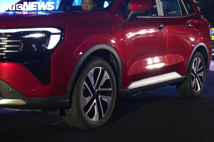 Ford Territory bản cao cấp nhất, giá 916 triệu đồng có gì? Ford Territory bản cao cấp nhất, giá 916 triệu đồng có gì?