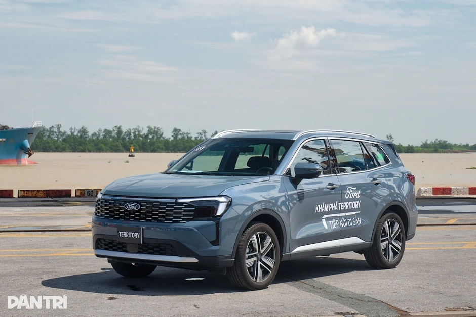 Ford Territory tại Việt Nam sắp có thêm bản mới, bổ sung tiện nghi và ADAS Ford Territory tại Việt Nam sắp có thêm bản mới, bổ sung tiện nghi và ADAS
