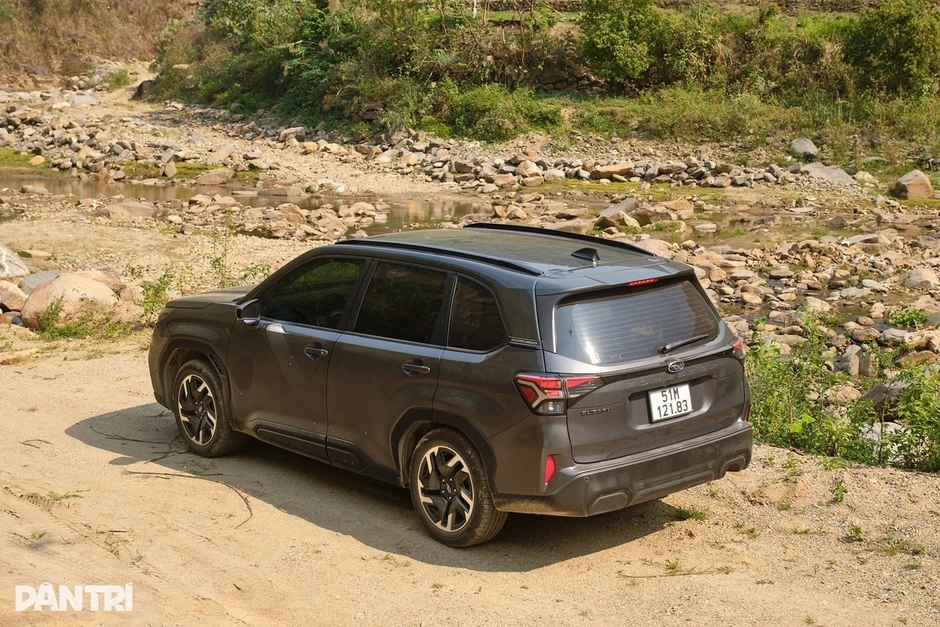Forester Hybrid rục rịch ra mắt Việt Nam, cạnh tranh trực tiếp CR-V e:HEV Forester Hybrid rục rịch ra mắt Việt Nam, cạnh tranh trực tiếp CR-V e:HEV