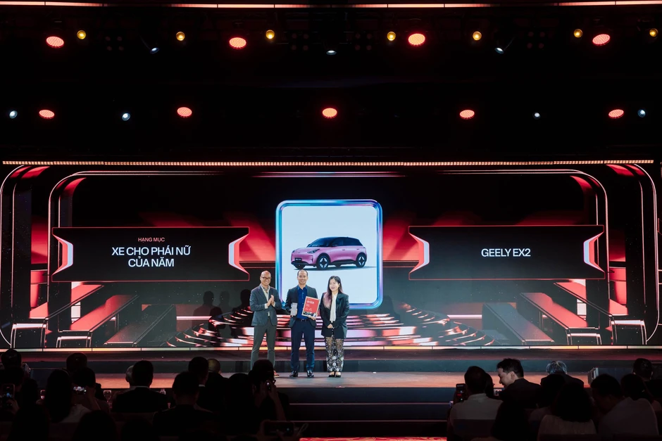 Geely EX2 - 'Xe cho phái nữ của năm' tại Car Choice Awards 2026 Geely EX2 - 'Xe cho phái nữ của năm' tại Car Choice Awards 2026