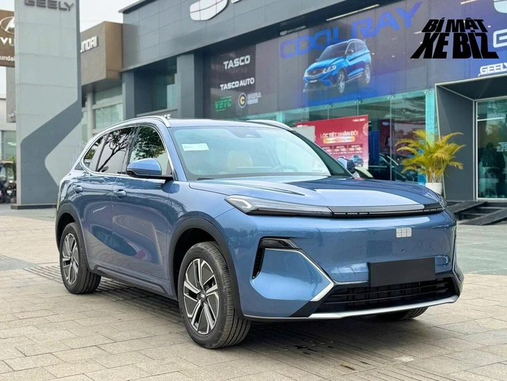 Geely EX5 hybrid sắp ra mắt Việt Nam: Có thể chạy thuần điện 200km, ăn xăng chỉ ngang xe máy Geely EX5 hybrid sắp ra mắt Việt Nam: Có thể chạy thuần điện 200km, ăn xăng chỉ ngang xe máy