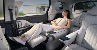 Ghế ngả lưng sâu trên ô tô có thể bị cấm tại Trung Quốc