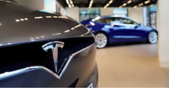 Hà Lan 'bật đèn xanh' cho hệ thống lái xe tự động có giám sát của Tesla