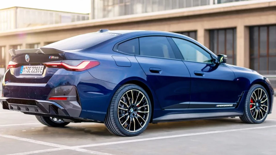 Hai đại lý Lexus, BMW bị điều tra vì qua mặt khách, âm thầm thu chênh 2% giá xe Hai đại lý Lexus, BMW bị điều tra vì qua mặt khách, âm thầm thu chênh 2% giá xe