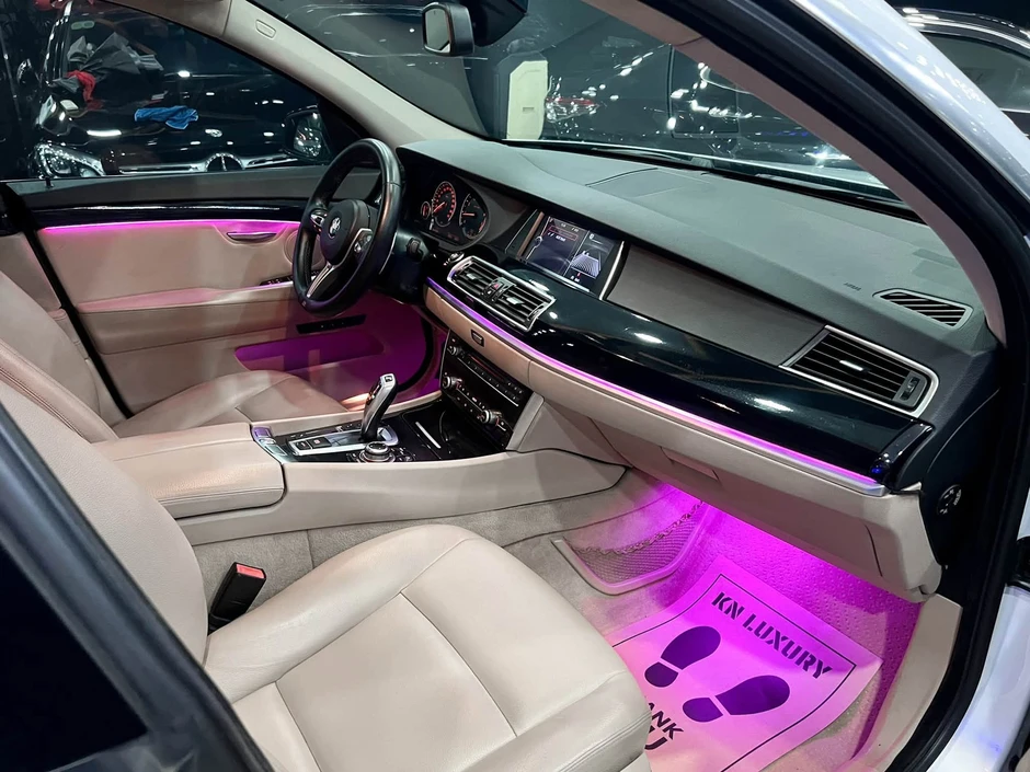 Hàng hiếm BMW 528i GT rao bán chỉ 600 triệu, nhưng người bán khẳng định 'không khác gì xe 2-3 tỷ' nhờ 1 chi tiết không giống ai Hàng hiếm BMW 528i GT rao bán chỉ 600 triệu, nhưng người bán khẳng định 'không khác gì xe 2-3 tỷ' nhờ 1 chi tiết không giống ai