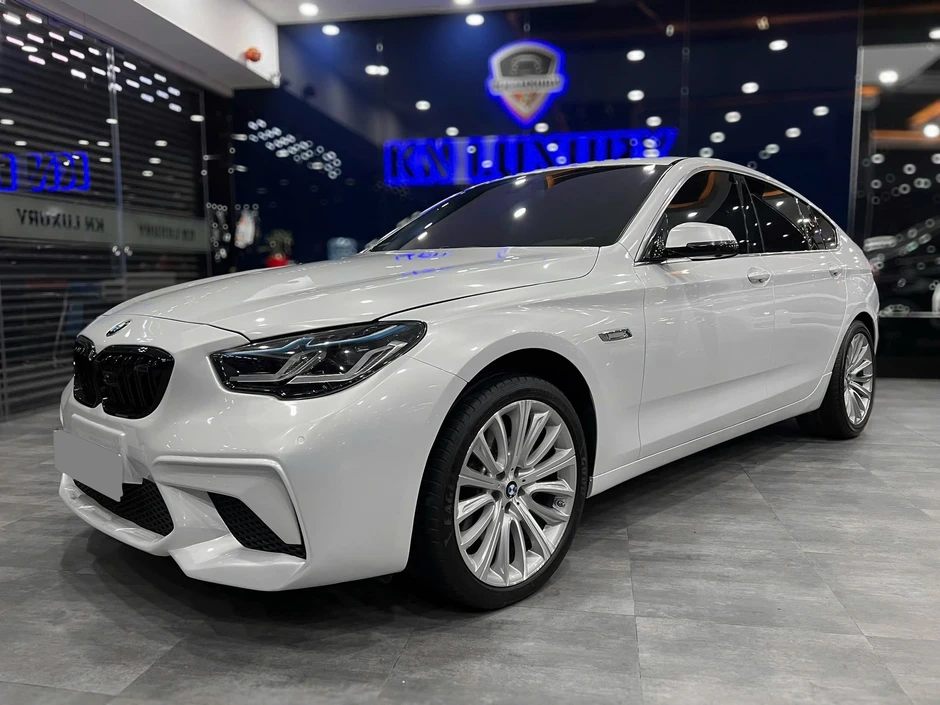 Hàng hiếm BMW 528i GT rao bán chỉ 600 triệu, nhưng người bán khẳng định 'không khác gì xe 2-3 tỷ' nhờ 1 chi tiết không giống ai Hàng hiếm BMW 528i GT rao bán chỉ 600 triệu, nhưng người bán khẳng định 'không khác gì xe 2-3 tỷ' nhờ 1 chi tiết không giống ai