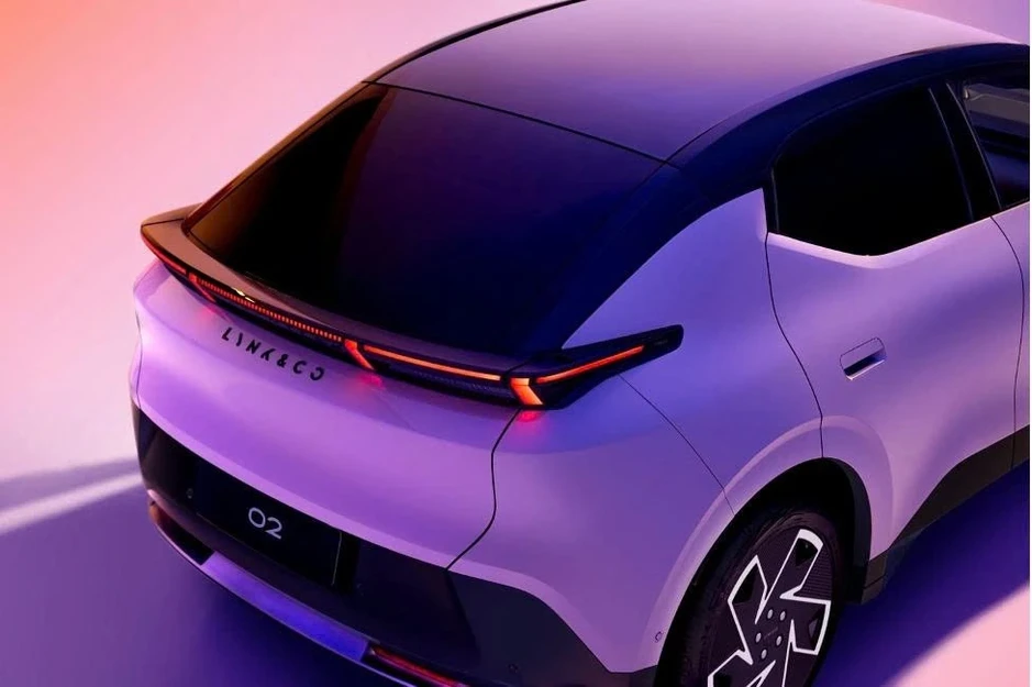 Hành trình ra đời mẫu xe thuần điện đầu tiên của Lynk & Co Hành trình ra đời mẫu xe thuần điện đầu tiên của Lynk & Co