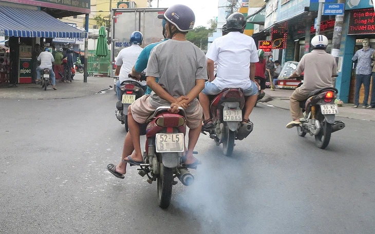 Hiểu đúng thí điểm vùng phát thải thấp từ 1-7: Không cấm hết xe máy xăng như lời đồn