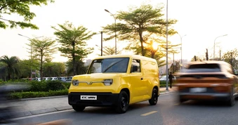 Hộ kinh doanh đổ xô “săn lùng” EC Van: Chở khỏe, đi phố gọn, nuôi xe nhẹ ví