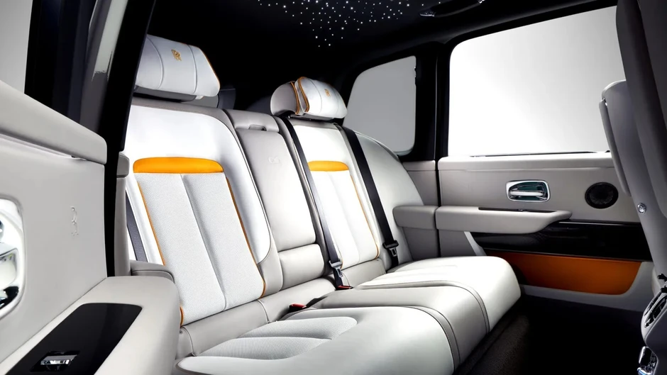 Hơn 100 chiếc Rolls-Royce Cullinan không thể bảo vệ người ngồi hàng ghế sau nếu xảy ra tai nạn, muốn sửa phải chờ đến tháng 5