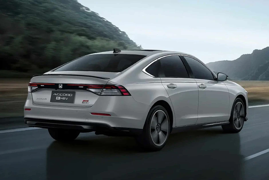 Honda Accord 2026 ra mắt ĐNÁ: Giá quy đổi 1,2 tỷ đồng, nâng cấp công nghệ an toàn đấu Toyota Camry Honda Accord 2026 ra mắt ĐNÁ: Giá quy đổi 1,2 tỷ đồng, nâng cấp công nghệ an toàn đấu Toyota Camry