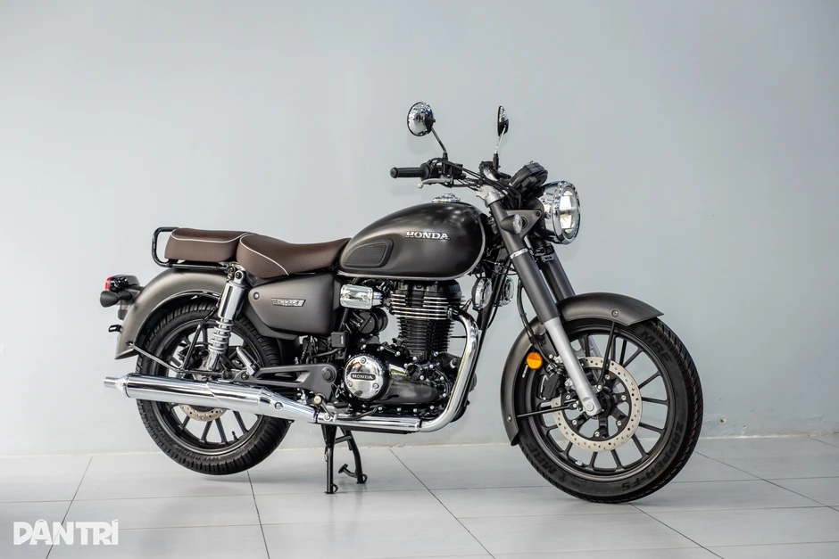Honda CB350C: Mô tô dáng cổ điển nhập từ Ấn Độ, giá 185 triệu đồng Honda CB350C: Mô tô dáng cổ điển nhập từ Ấn Độ, giá 185 triệu đồng