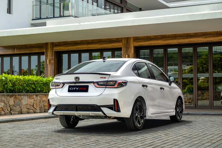 Honda City 2026 ra mắt Việt Nam: Nâng cấp trang bị, giảm phiên bản, giá khởi điểm 539 triệu đồng Honda City 2026 ra mắt Việt Nam: Nâng cấp trang bị, giảm phiên bản, giá khởi điểm 539 triệu đồng