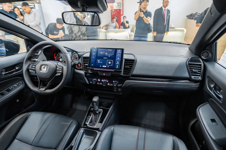 Honda City 2026 ra mắt Việt Nam: Nâng cấp trang bị, giảm phiên bản, giá khởi điểm 539 triệu đồng Honda City 2026 ra mắt Việt Nam: Nâng cấp trang bị, giảm phiên bản, giá khởi điểm 539 triệu đồng