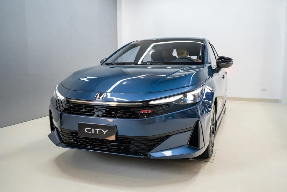 Honda City 2026 ra mắt Việt Nam: Nâng cấp trang bị, giảm phiên bản, giá khởi điểm 539 triệu đồng Honda City 2026 ra mắt Việt Nam: Nâng cấp trang bị, giảm phiên bản, giá khởi điểm 539 triệu đồng