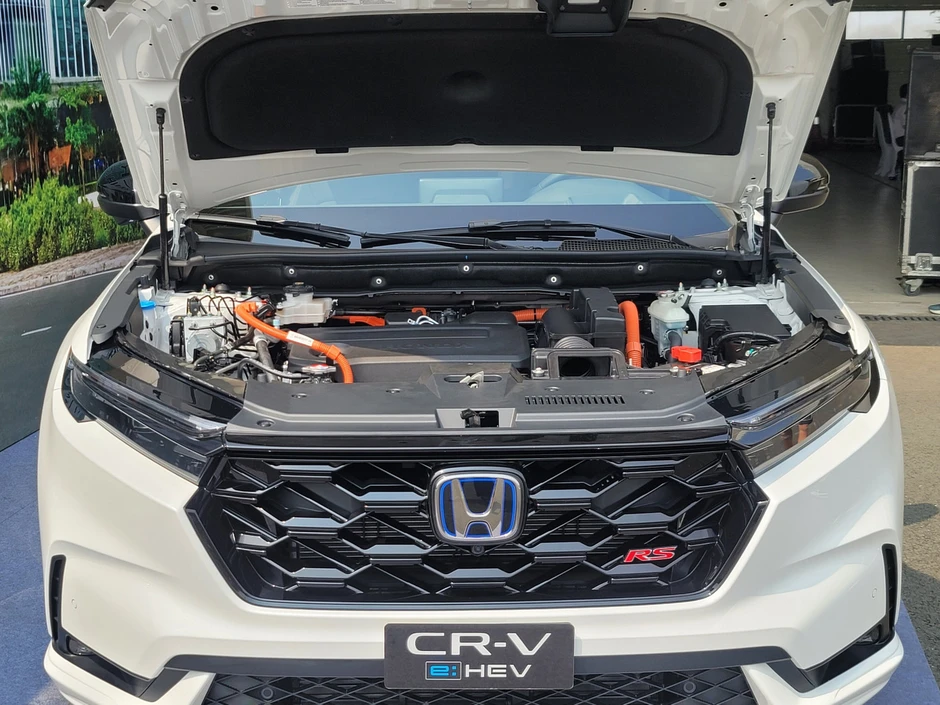 Honda CR-V hybrid mới sẽ tiết kiệm xăng hơn Honda CR-V hybrid mới sẽ tiết kiệm xăng hơn