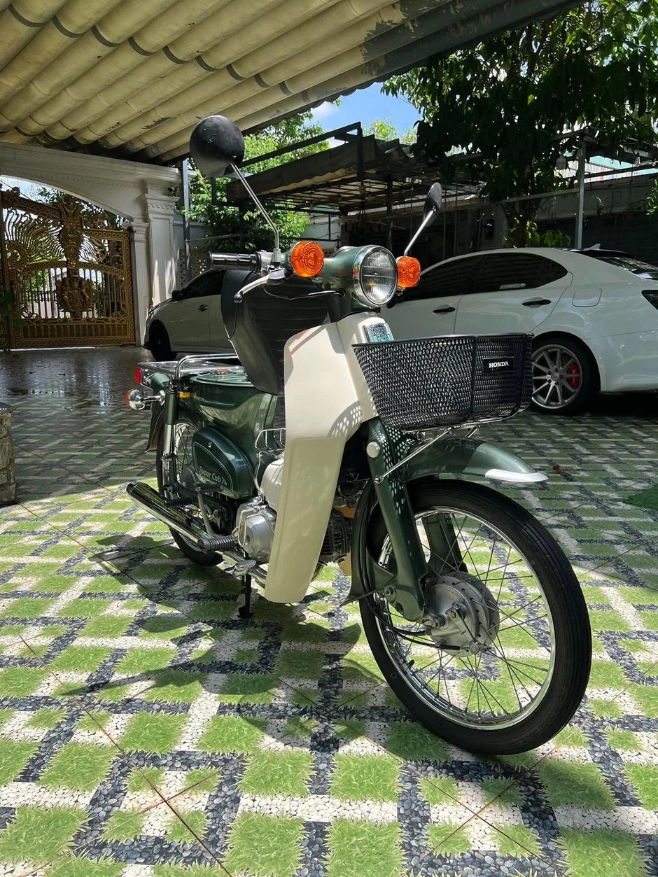 Honda Cub 81/70cc đời 1980 giá đắt 420 triệu đồng gây sốt Honda Cub 81/70cc đời 1980 giá đắt 420 triệu đồng gây sốt