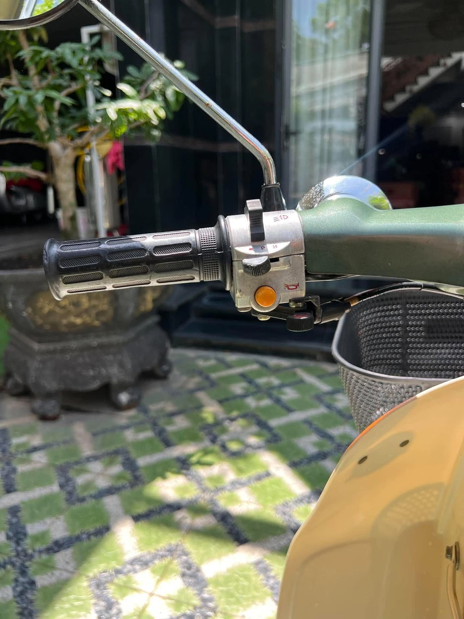 Honda Cub 81/70cc đời 1980 giá đắt 420 triệu đồng gây sốt Honda Cub 81/70cc đời 1980 giá đắt 420 triệu đồng gây sốt