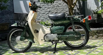 Honda Cub 81/70cc đời 1980 giá đắt 420 triệu đồng gây sốt