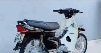Honda Dream Việt 13 năm tuổi biển ngũ quý 9 được chào giá 245 triệu đồng