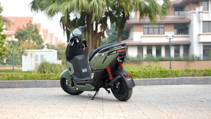'Honda ICON e: vận hành ổn, pin rời dễ mang vào nhà sạc, nhưng vẫn có điểm cần cải thiện'