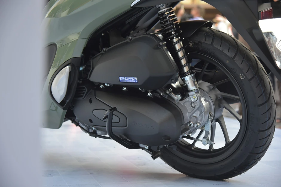 Honda Sh Mode 2026 ra mắt Việt Nam: Giá từ gần 61 triệu đồng, màn hình mới, động cơ ‘sạch’ hơn, thêm tính năng an toàn Honda Sh Mode 2026 ra mắt Việt Nam: Giá từ gần 61 triệu đồng, màn hình mới, động cơ ‘sạch’ hơn, thêm tính năng an toàn