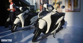 Honda Sh mode hoàn toàn mới giá từ 59,7 triệu đồng.
