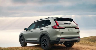 Honda 'tất tay' với xe hybrid, hé lộ về CR-V đời mới