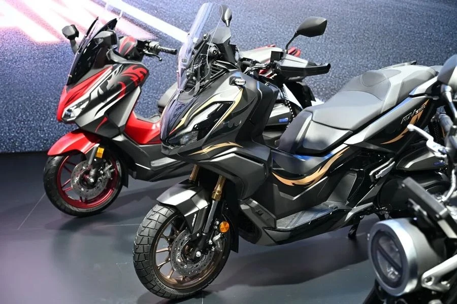 Honda tung cặp bài trùng ADV350 và NSS350 bản giới hạn khiến giới chơi xe Việt đứng ngồi không yên Honda tung cặp bài trùng ADV350 và NSS350 bản giới hạn khiến giới chơi xe Việt đứng ngồi không yên