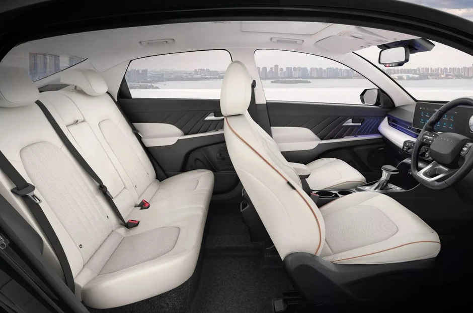 Hyundai Accent bản nâng cấp lộ diện Hyundai Accent bản nâng cấp lộ diện