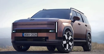Hyundai Santa Fe chốt lịch ra bản mới: SUV dùng xăng sạc điện