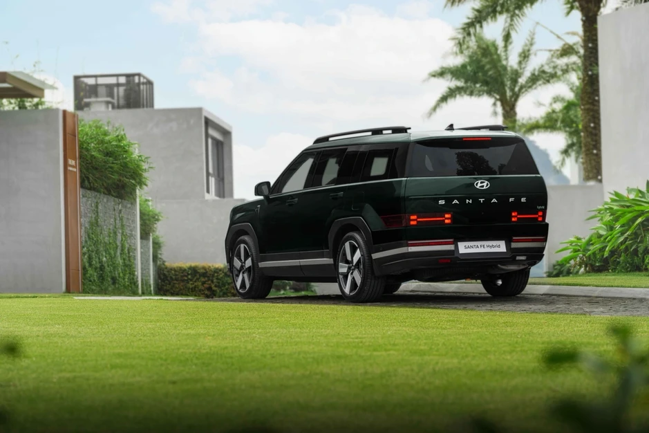 Hyundai Santa Fe Hybrid có đối thủ mới tại Việt Nam Hyundai Santa Fe Hybrid có đối thủ mới tại Việt Nam