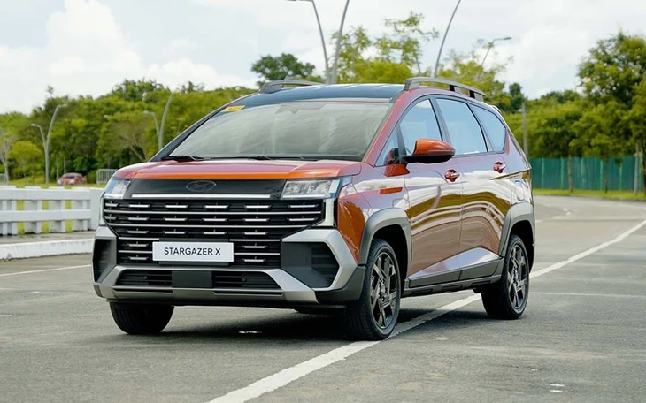 Hyundai Stargazer 2026 chạy thử ở Việt Nam: Giá dự kiến từ 500 triệu, màn lớn, có ADAS đấu Xpander Hyundai Stargazer 2026 chạy thử ở Việt Nam: Giá dự kiến từ 500 triệu, màn lớn, có ADAS đấu Xpander