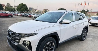 Hyundai Tucson Hybrid rục rịch 'đổ bộ' thị trường Việt