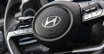 Hyundai Tucson và Hyundai Elantra lỗi túi khí