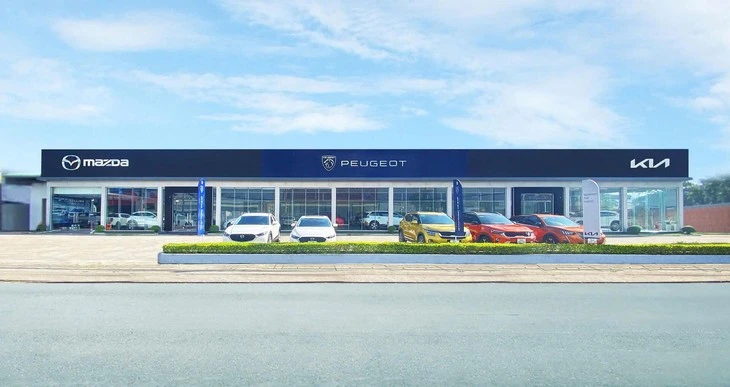 'Jeep, RAM về THACO không khó bán như Rolls-Royce, nhưng chưa dễ vì gu người Việt quá khác' 'Jeep, RAM về THACO không khó bán như Rolls-Royce, nhưng chưa dễ vì gu người Việt quá khác'