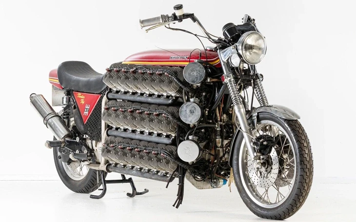 Kawasaki Z1100 SE ra mắt Việt Nam: Có trang bị như ô tô, giá ngang Hyundai Grand i10 Kawasaki Z1100 SE ra mắt Việt Nam: Có trang bị như ô tô, giá ngang Hyundai Grand i10