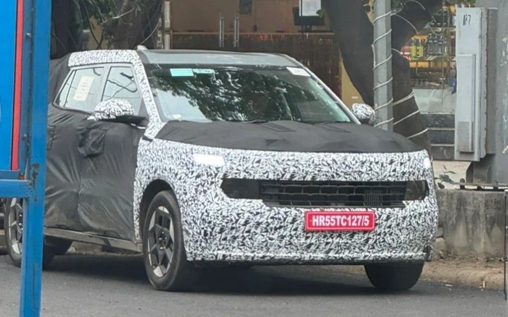 Kia Sonet đời mới chạy thử: Lột xác thiết kế, thêm công nghệ đấu Toyota Raize Kia Sonet đời mới chạy thử: Lột xác thiết kế, thêm công nghệ đấu Toyota Raize