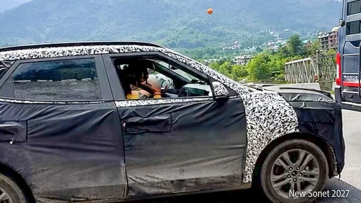 Kia Sonet, Hyundai Creta đời mới cùng lộ diện chạy thử: Dự kiến lột xác, thêm hybrid, nâng cấp ADAS Kia Sonet, Hyundai Creta đời mới cùng lộ diện chạy thử: Dự kiến lột xác, thêm hybrid, nâng cấp ADAS