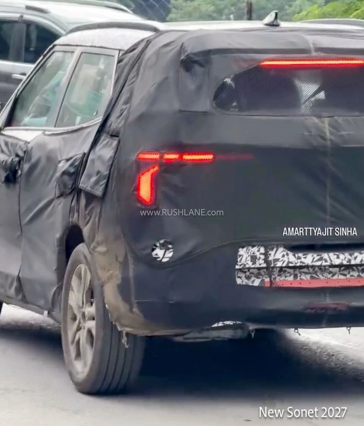 Kia Sonet, Hyundai Creta đời mới cùng lộ diện chạy thử: Dự kiến lột xác, thêm hybrid, nâng cấp ADAS Kia Sonet, Hyundai Creta đời mới cùng lộ diện chạy thử: Dự kiến lột xác, thêm hybrid, nâng cấp ADAS