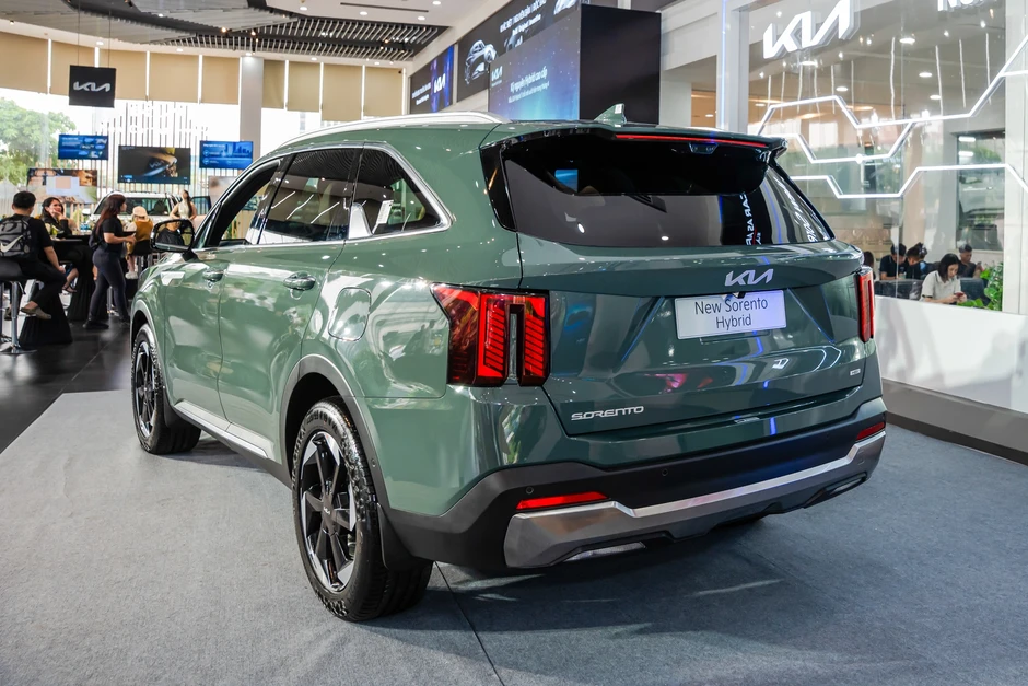 Kia Sorento HEV 2026 ra mắt thị trường Việt, đối thủ của Santa Fe Hybrid Kia Sorento HEV 2026 ra mắt thị trường Việt, đối thủ của Santa Fe Hybrid
