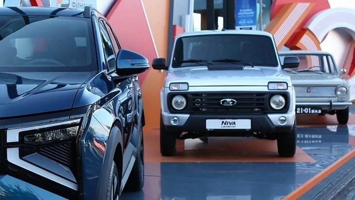 Lada Niva đang rao bán ở Việt Nam có bản mới: Lần đầu tiên có túi khí, vỏ chống gỉ sau gần 50 năm Lada Niva đang rao bán ở Việt Nam có bản mới: Lần đầu tiên có túi khí, vỏ chống gỉ sau gần 50 năm